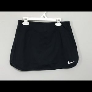 Nike Women’s Court Pure Tennis Skort
